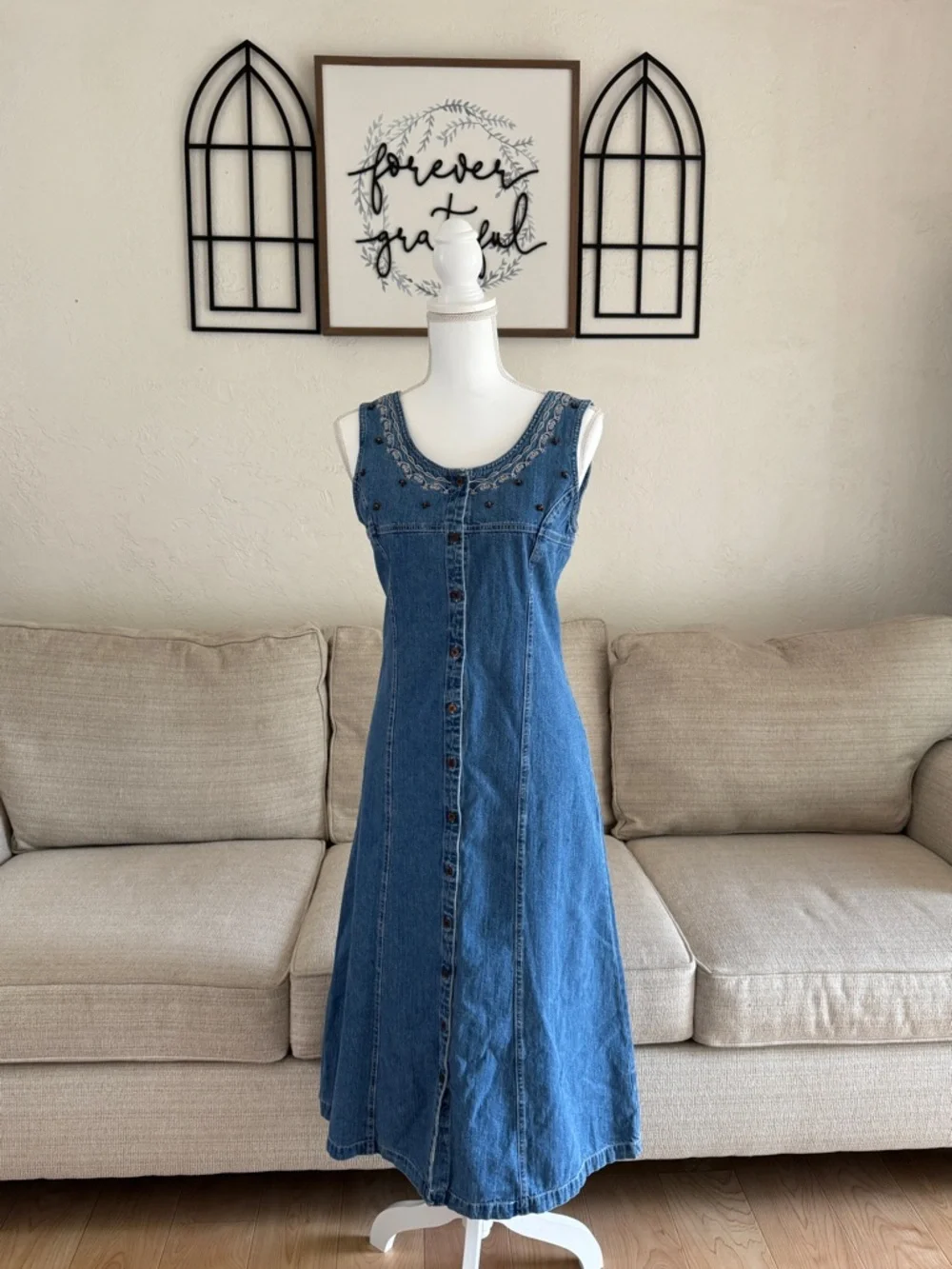 Vintage Christopher & Banks Embroidered Denim Button-Front Midi Dress Size 10